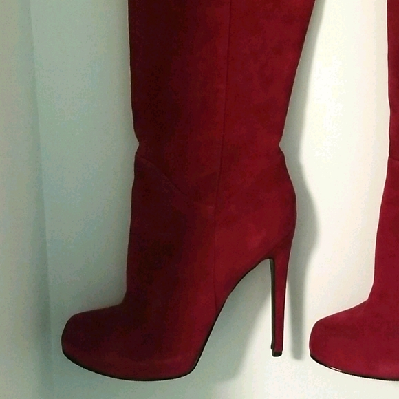 Aldo Raspberry Over-the-Knee boots sz 38.5 - Picture 6 of 9